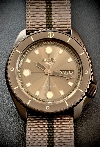 Seiko sports gray men - sports,