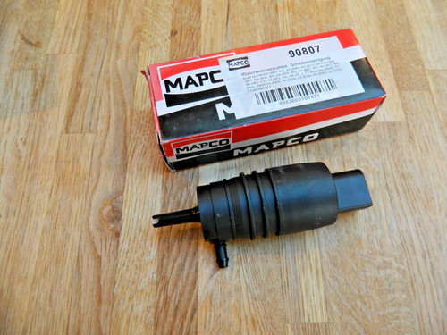 Windscreen washer pump for - washer,