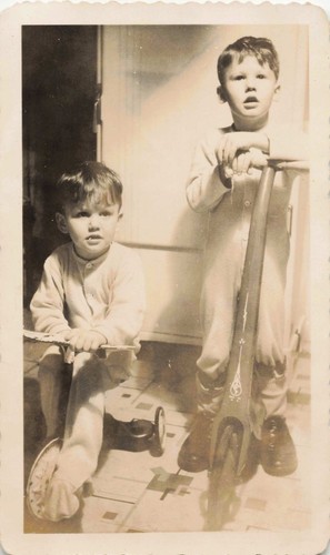 Vtg photo children boys - children,