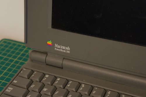 Apple macintosh powerbook 100 - macintosh,