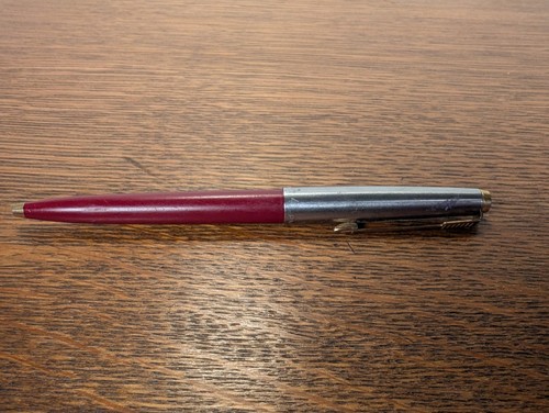 Vintage red gold parker - vintage, red/gold