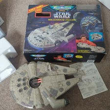 Millennium falcon star - falcon,