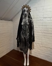 Huge Antique 19thC Victorian Black Lace Shawl Mantilla True Vintage Halloween