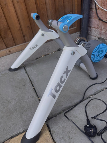 Tacx flow wheel - flow, wheel-on