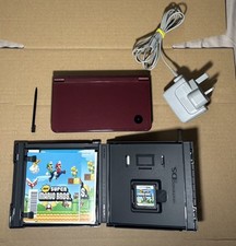Nintendo DSI XL Console Bundle - Burgundy/Wine Red+NEW Super Mario bros EUR/PAL