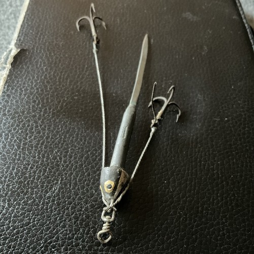 Vintage large hardy - a,