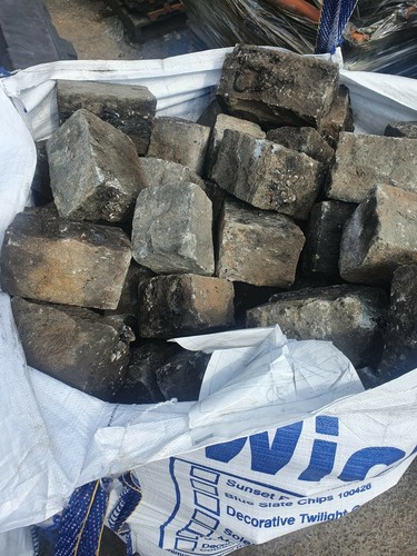 Reclaimed cobble setts - reclaimed,