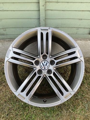 Volkswagen scirocco line - scirocco, r