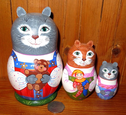 Nesting russian dolls - nesting,