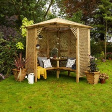 Valencia Corner Arbour Seat and Table with decorative Trellis