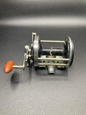 Vintage Penn SURFMASTER No 200