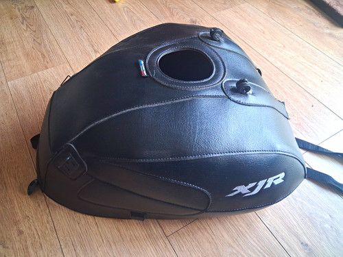 Yamaha xjr1300 bagster tank - bagster,