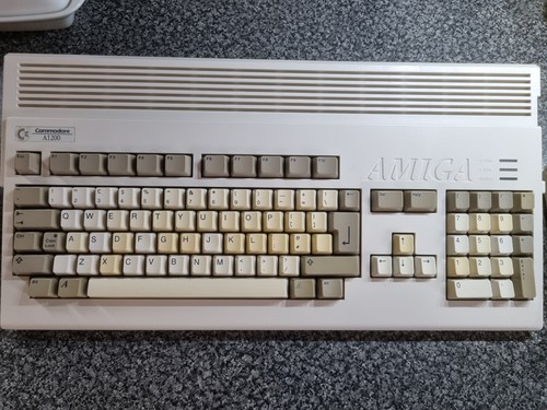 Commodore amiga a1200 - a1200, computer