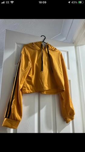 Mustard yellow and black - yellow,