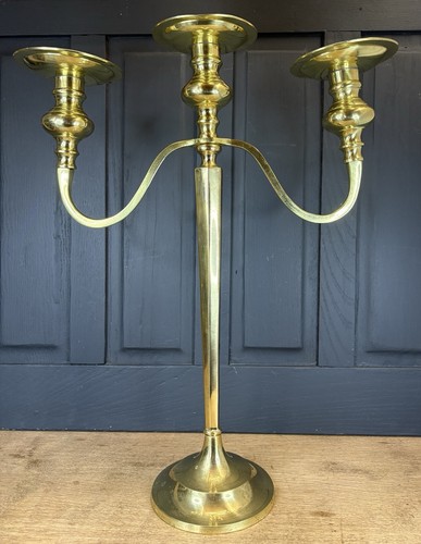 Tall brass arm pilar - 3,