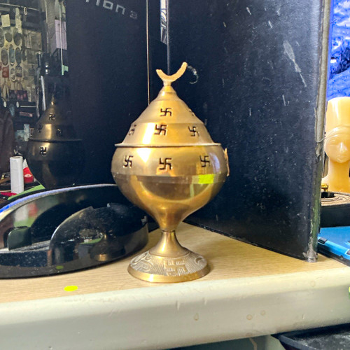 Reena brass hindu incense - brass,