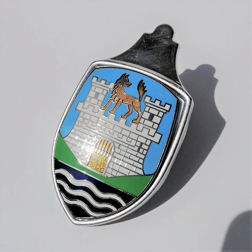 Wolfsburg bonnet crest - , vw