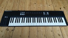 Native Instruments Komplete Kontrol S61 Mk1 Excellent Condition Boxed