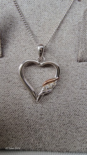 Clogau past present - past,