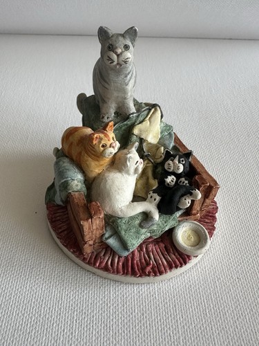 Peter fagan colour box cats - box,