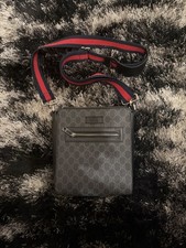 Gucci Men's GG Messenger Pouch