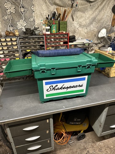 Shakespeare seat box - seat, or