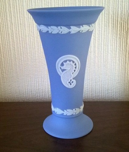 Wedgwood blue jasper ware - wedgwood, ~