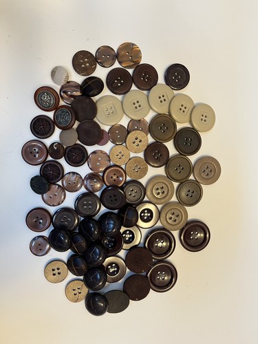 Vintage buttons job lot - job, 100g