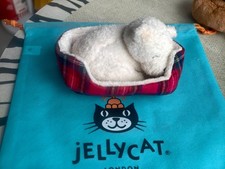 2026 Jellycat Napping Nipper