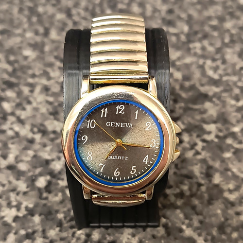 Geneva quartz gold tone - gold,