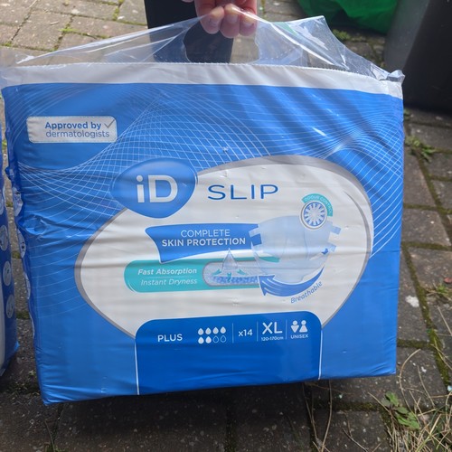 Packs available slip plus - slip,