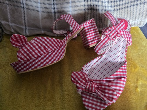 New joe browns red - browns, gingham