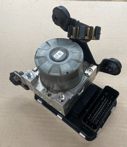 Volvo v60 abs pump with - volvo,