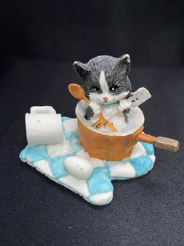 Vintage resin tuxedo cat - resin,