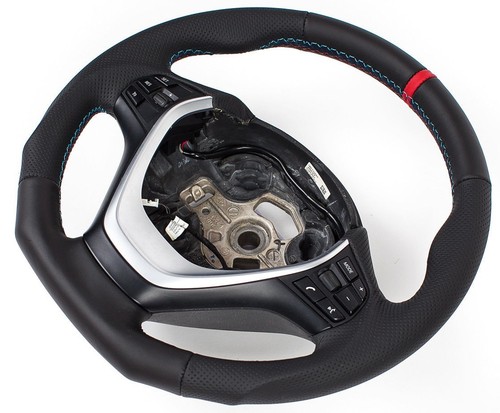 Flat steering wheel sport - flat, line