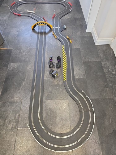 Scalextric sports track layout - track,