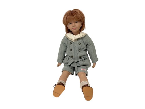 Artist doll sigikid vinyl - artist,