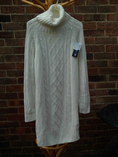 Ladies cream longline jumper