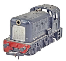Triang R253 OO Gauge 0-4-0 BR
