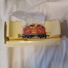HORNBY 'OO' GAUGE R6932