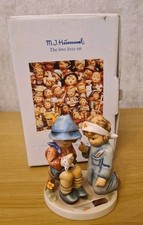 RAre GOEBEL HUMMEL LITTLE NURSE Figurine , With Box Circa 1989, Vgc, Xmas GIFT