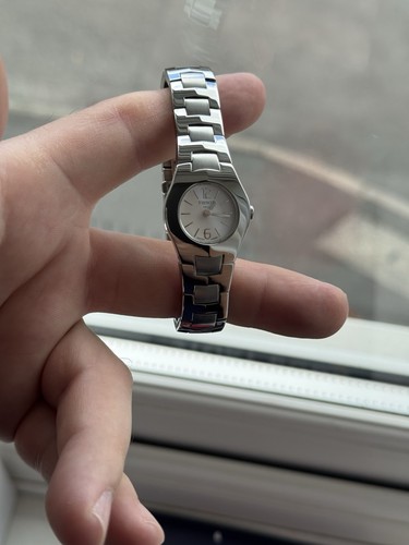 Tissot round stainless steel - t-round,