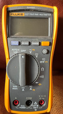 Fluke 117 True RMS Digital