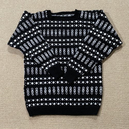 Vintage hand knitted jumper - vintage,