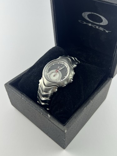 Oakley judge watch honed - oakley,