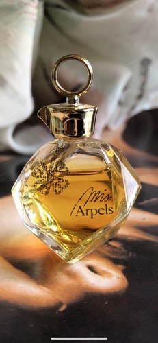 Van cleef arpels miss - &,