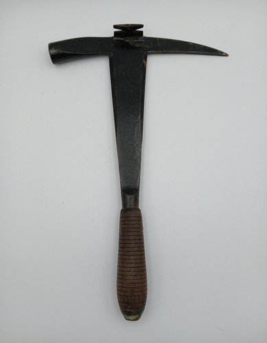 Vtg slate roofing - vtg,