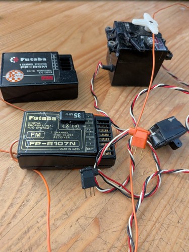Two futaba 35mhz rxs - two, servos