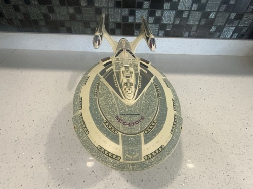 Star trek uss enterprise - star,