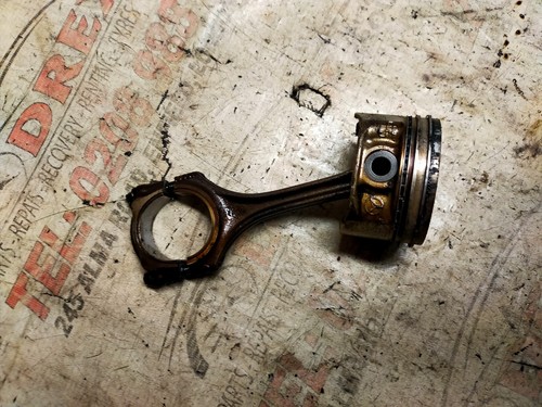 Piston and conrod - piston, smart